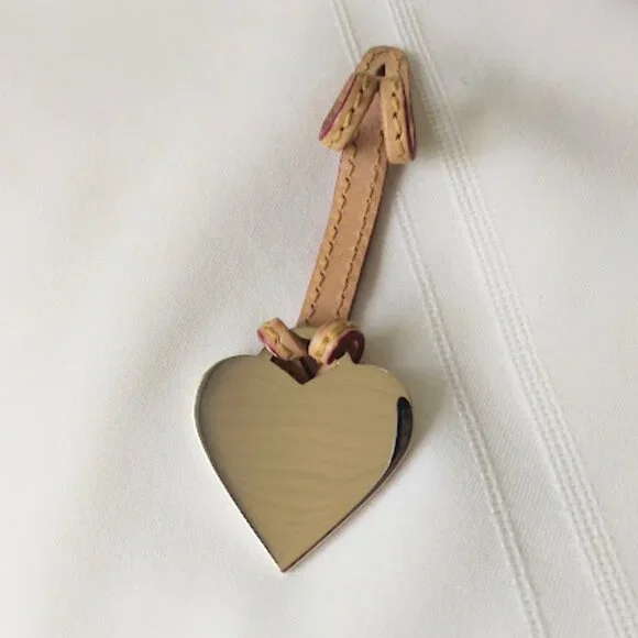 Dooney & Bourke Gold Heart Charm Hang Tag - Picture 4 of 7
